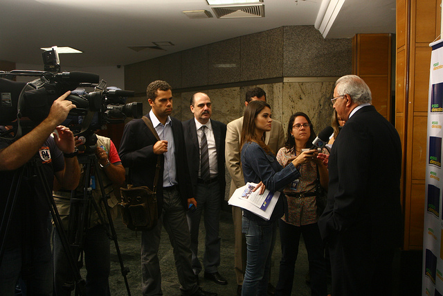 Paulo Simão - coletiva